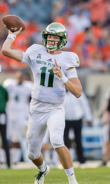 Blake Barnett leads USF back in 4th to beat Illinois 25-19 at Soldier Field